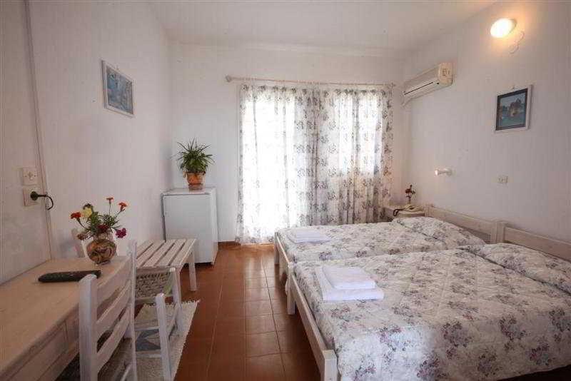 Hotel Skios Ornos  Zewnętrze zdjęcie